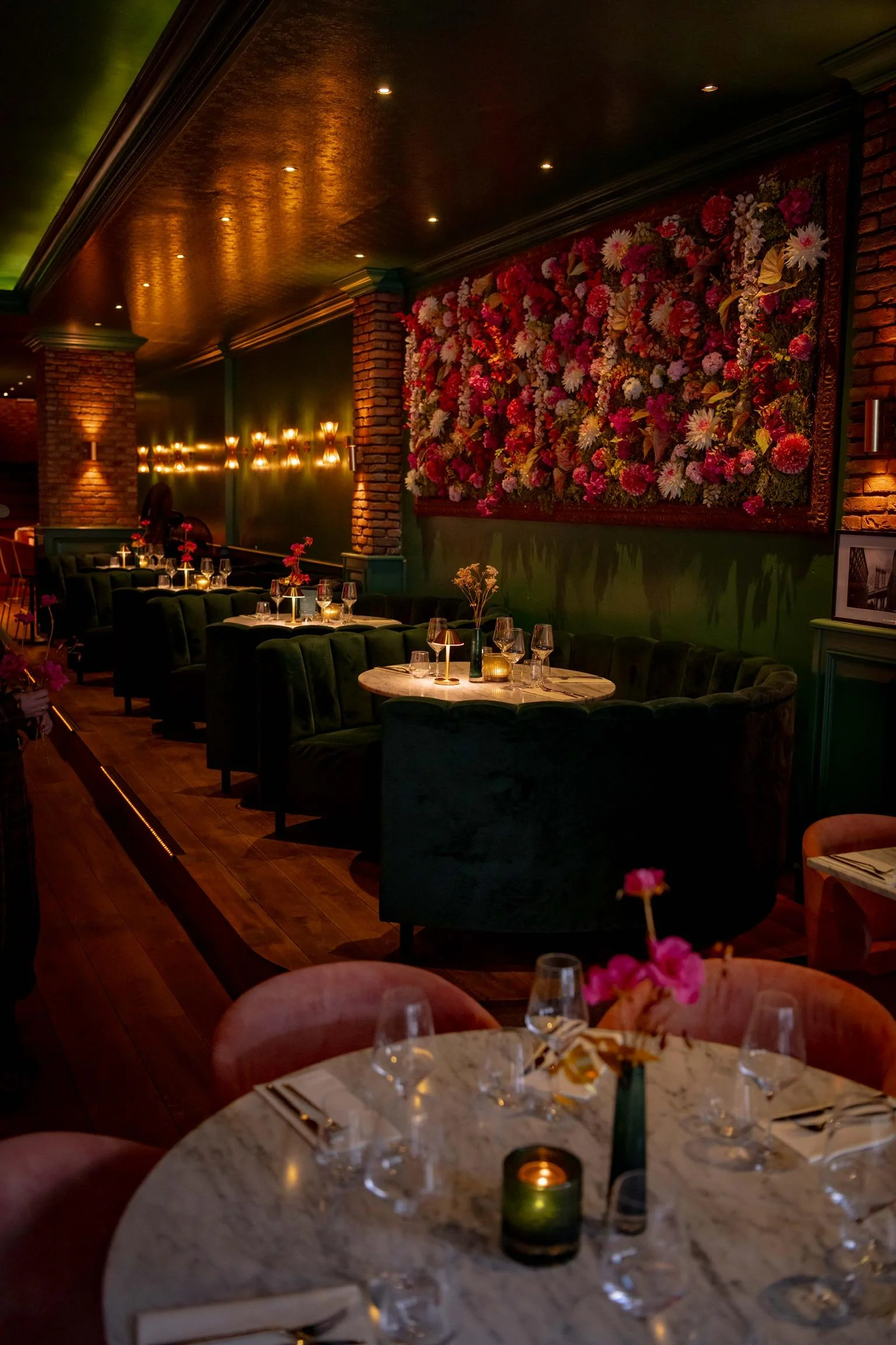THE GRANT. interieur